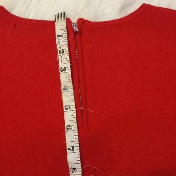 Tahari Red Zip Back 3/4 Sleeve Career Sweater Top Thick Modern Size Small S - Picture 12 of 12